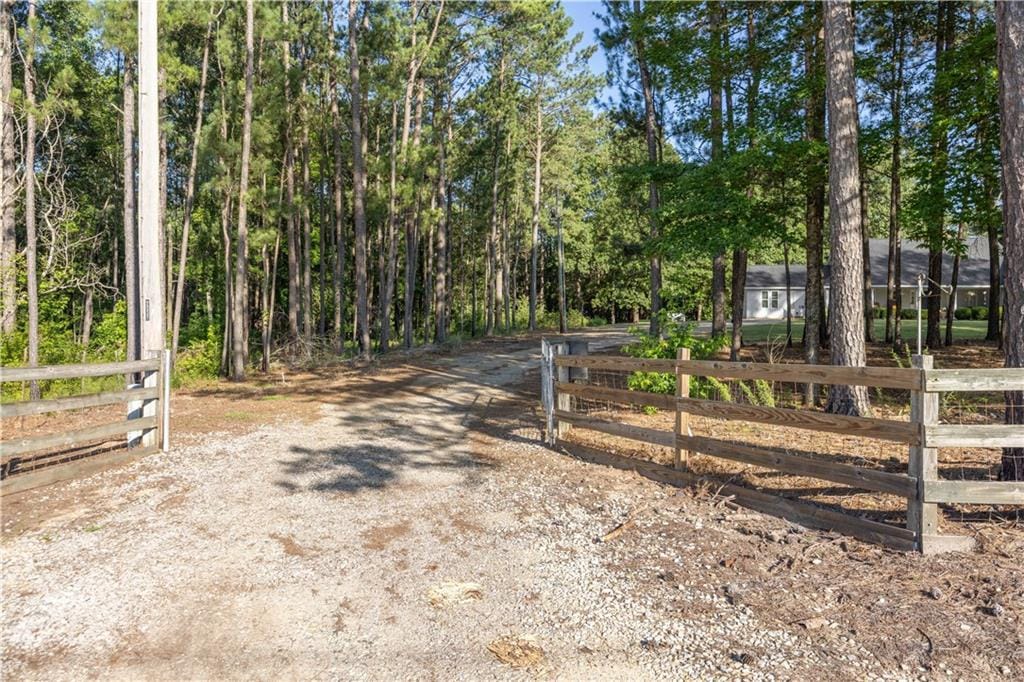 62 McCarthy Rd, Phenix City, AL 36869