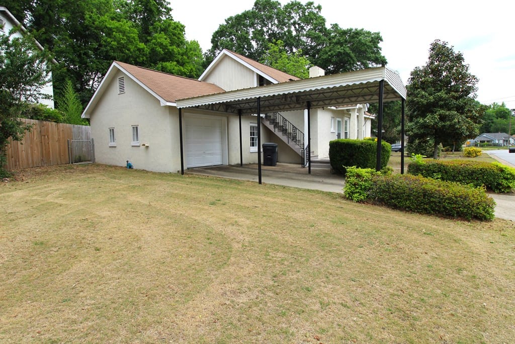 1902 16th Pl, Phenix City, AL 36867, Carport and garage
