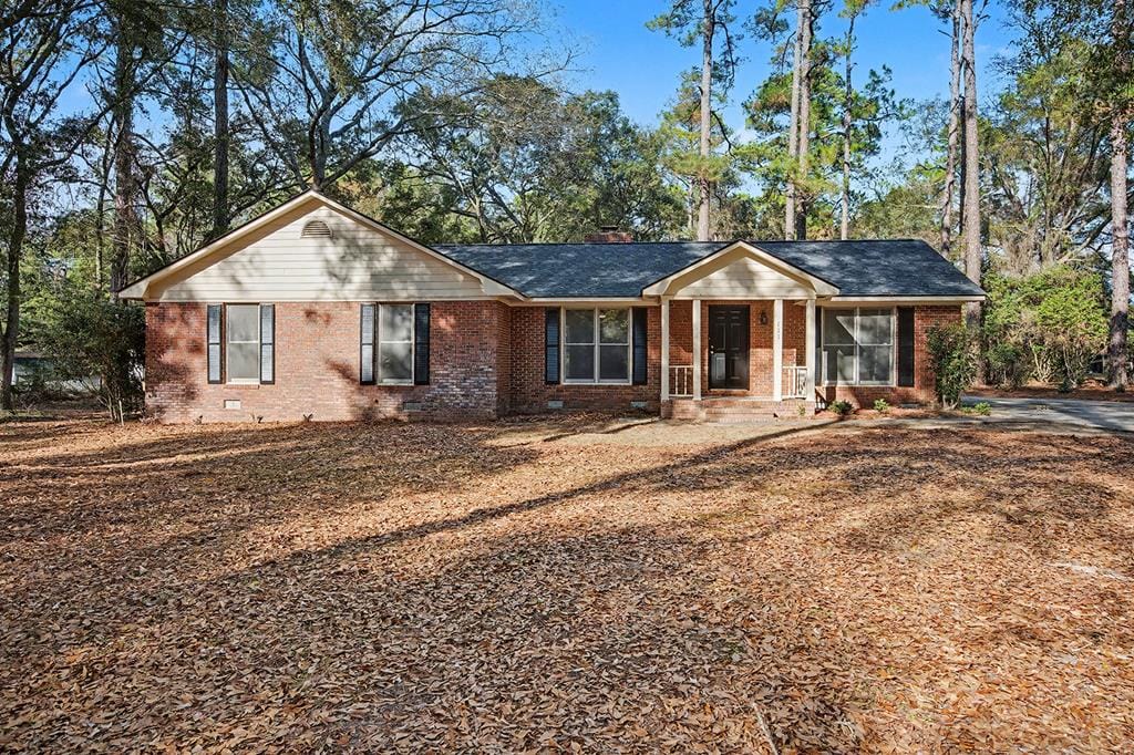 111 Thimblemill Dr, Leesburg, GA 31763