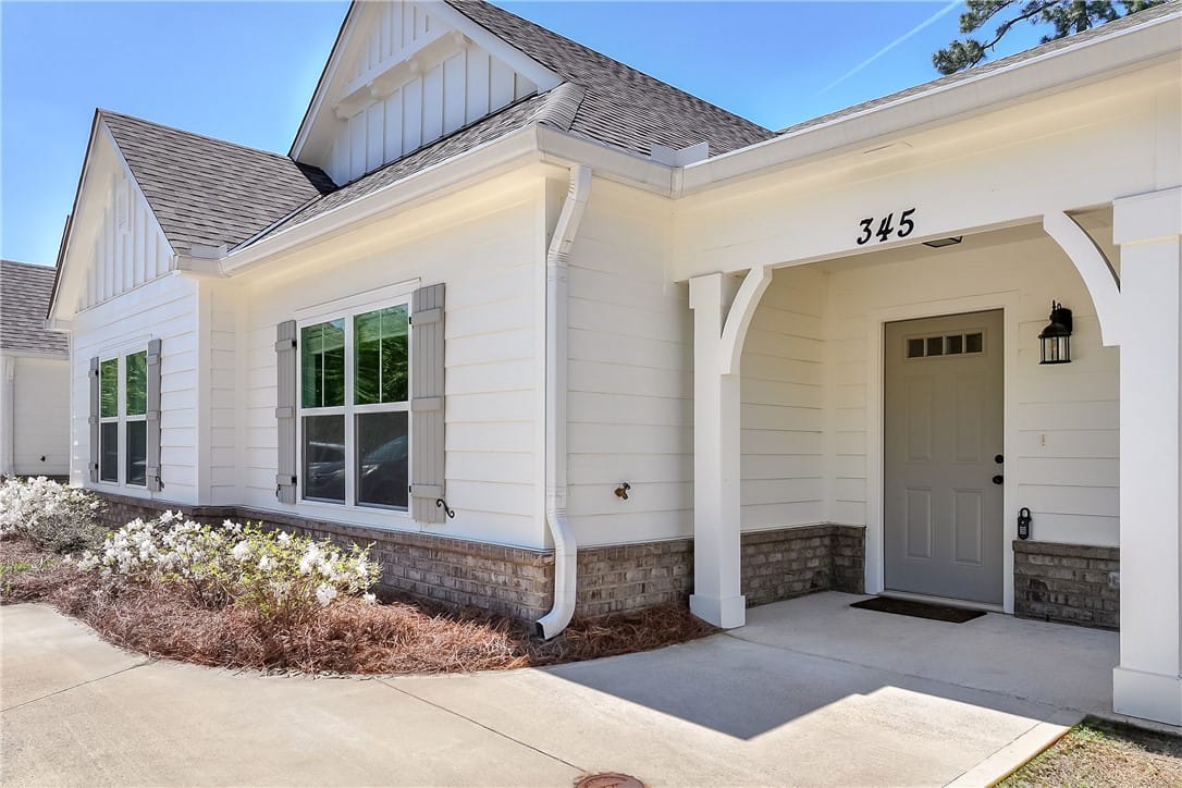 345 Morris Avenue, Opelika, AL, 36801 — Photo 2