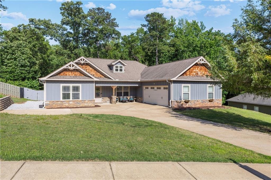 2107 Rockledge Circle, Opelika, AL, 36801