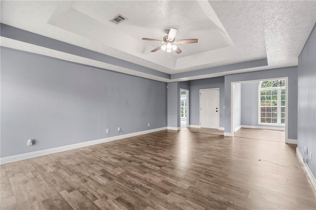 60 Duke Dr, Fort Mitchell, AL 36856