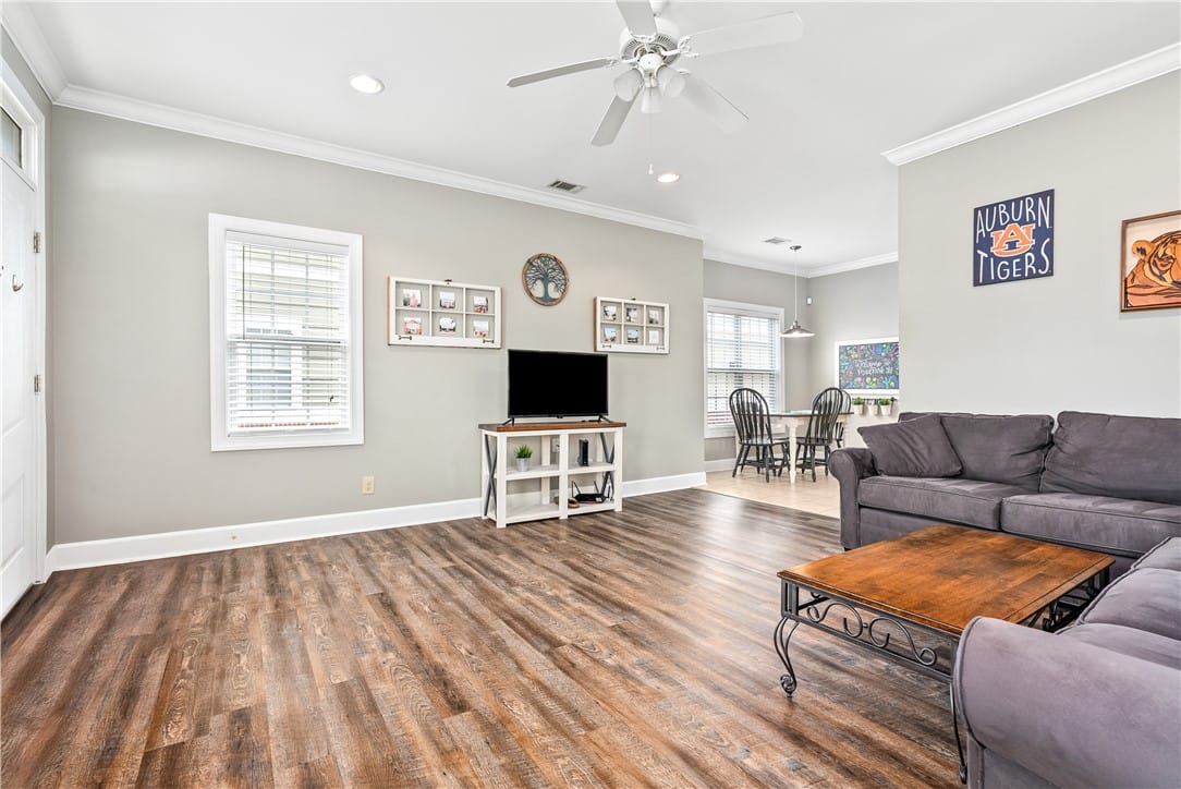 1957 Wire Rd Apt 35, Auburn, AL 36832