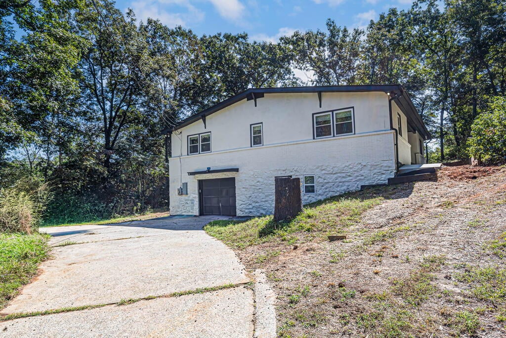 1803 12th Pl S, Phenix City, AL 36869