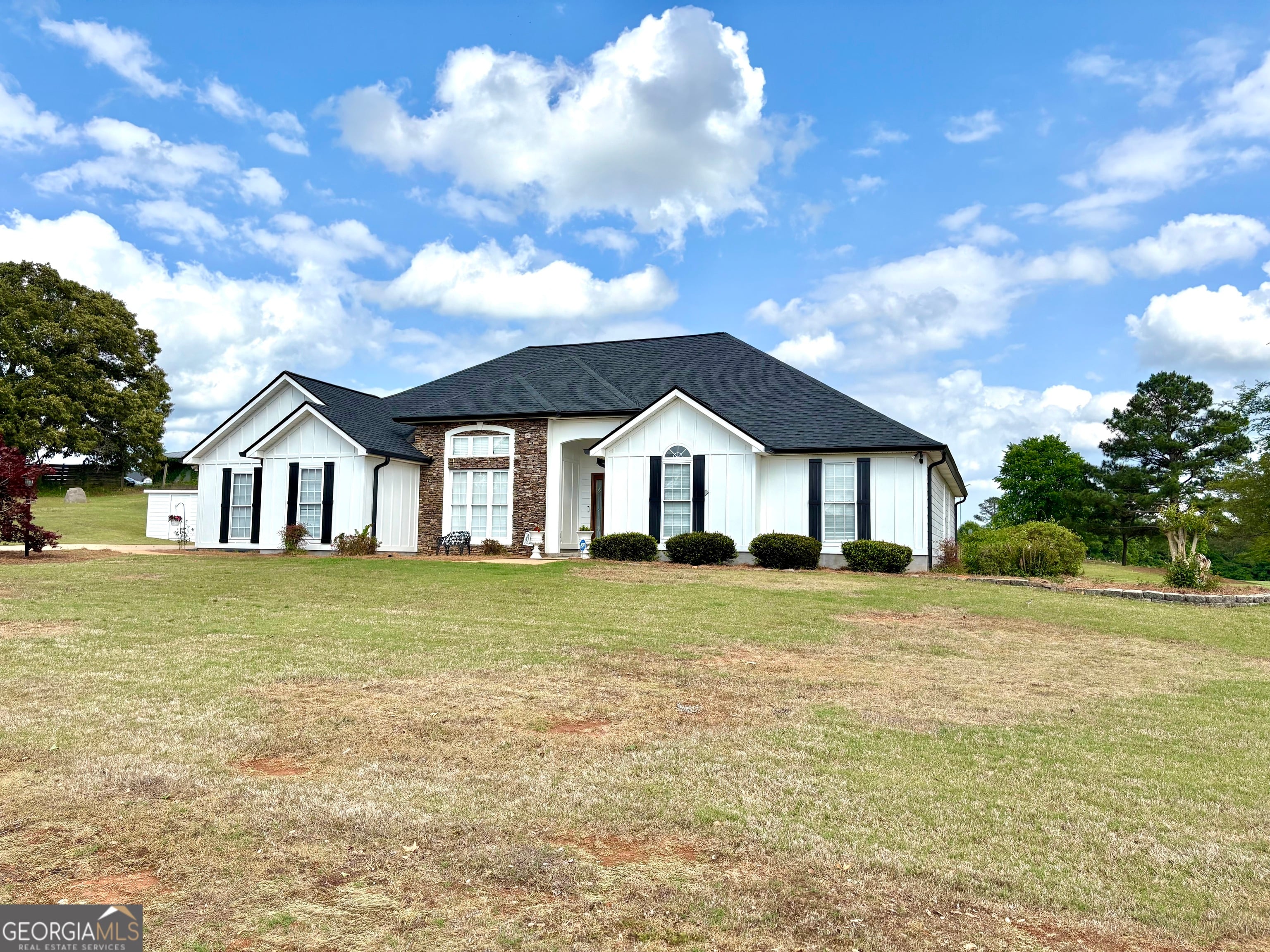 102 Troon Way, LaGrange, GA 30241