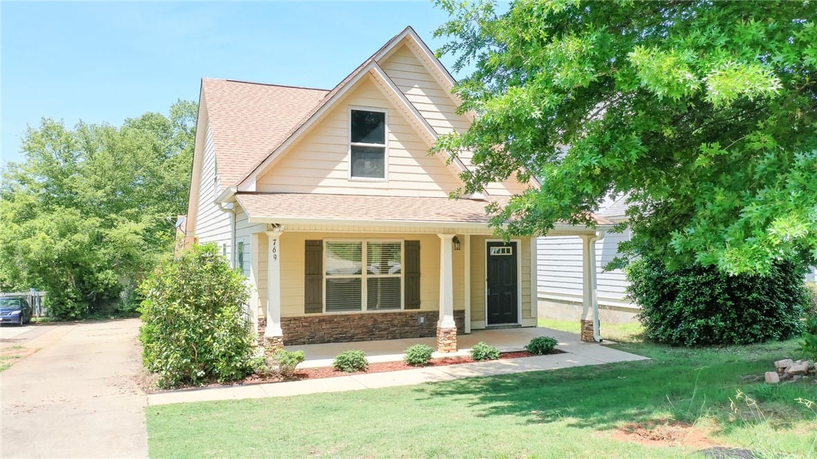 769 Hunter, Auburn, AL, 26832