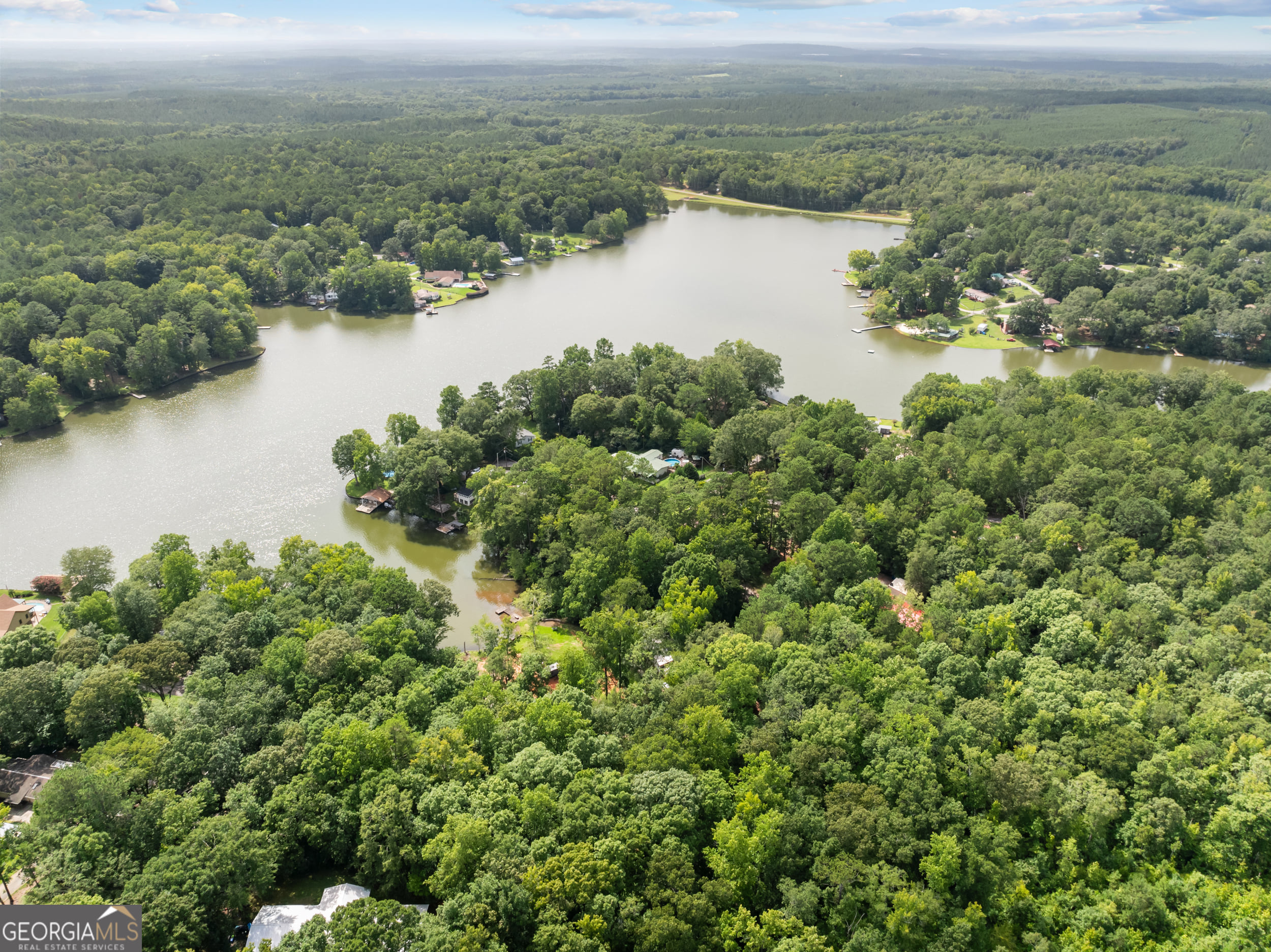 134 Hickory, West Point, GA, 31833