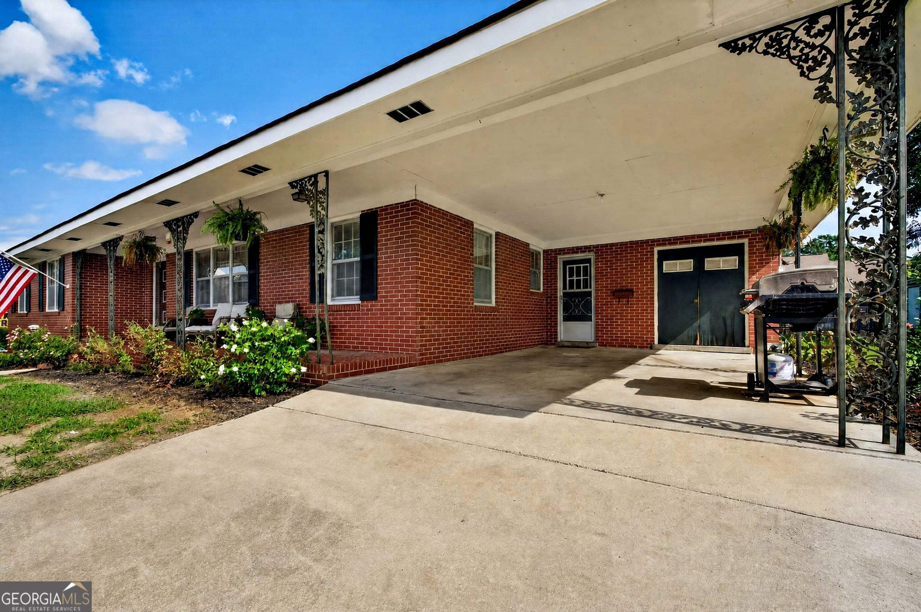 26 Marion St, Reynolds, GA 31076