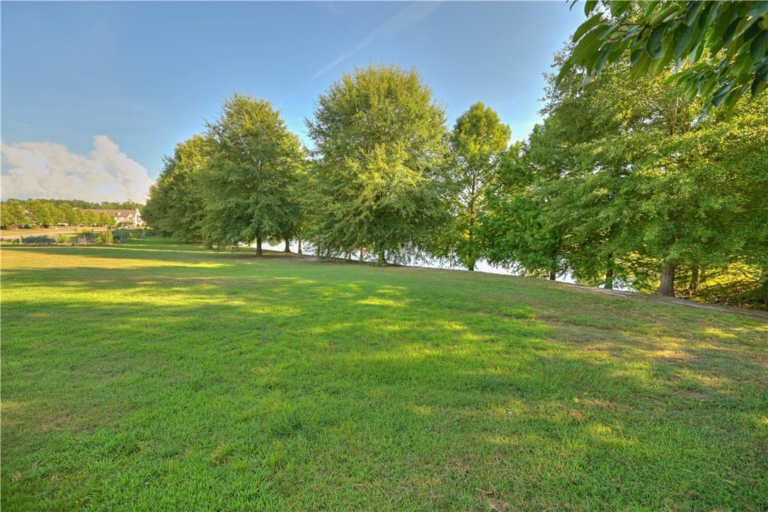2563 Mimms Ln, Auburn, AL 36832