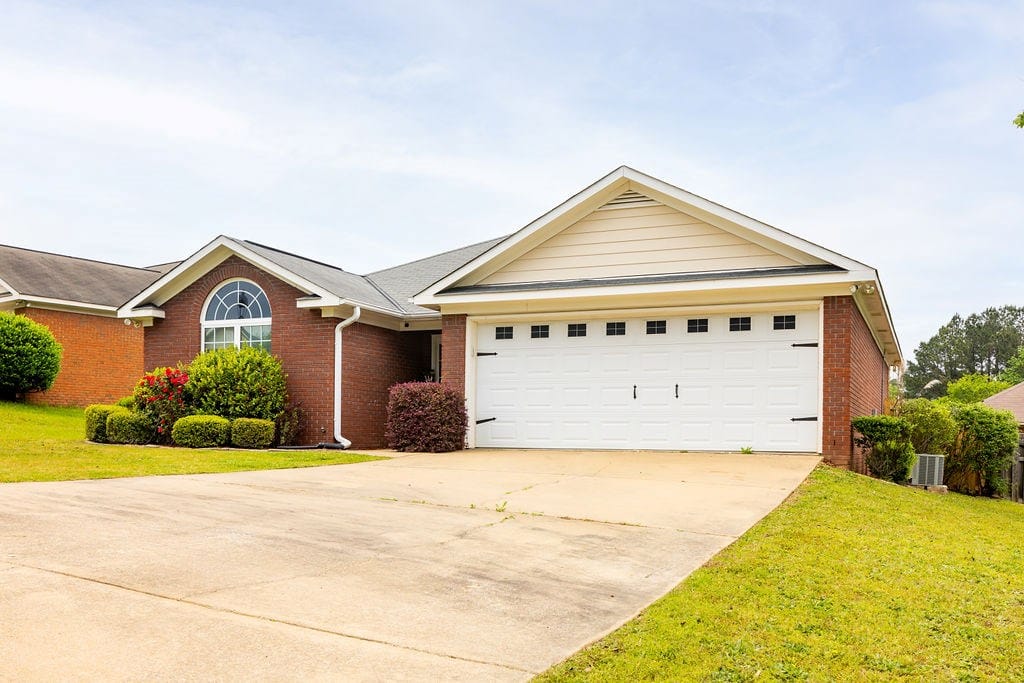 8035 Garrett Pines Drive, Midland, GA, 31820 — Photo 2