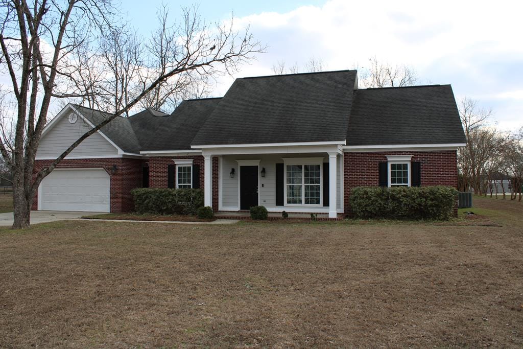 161 Kendal Ln, Leesburg, GA 31763