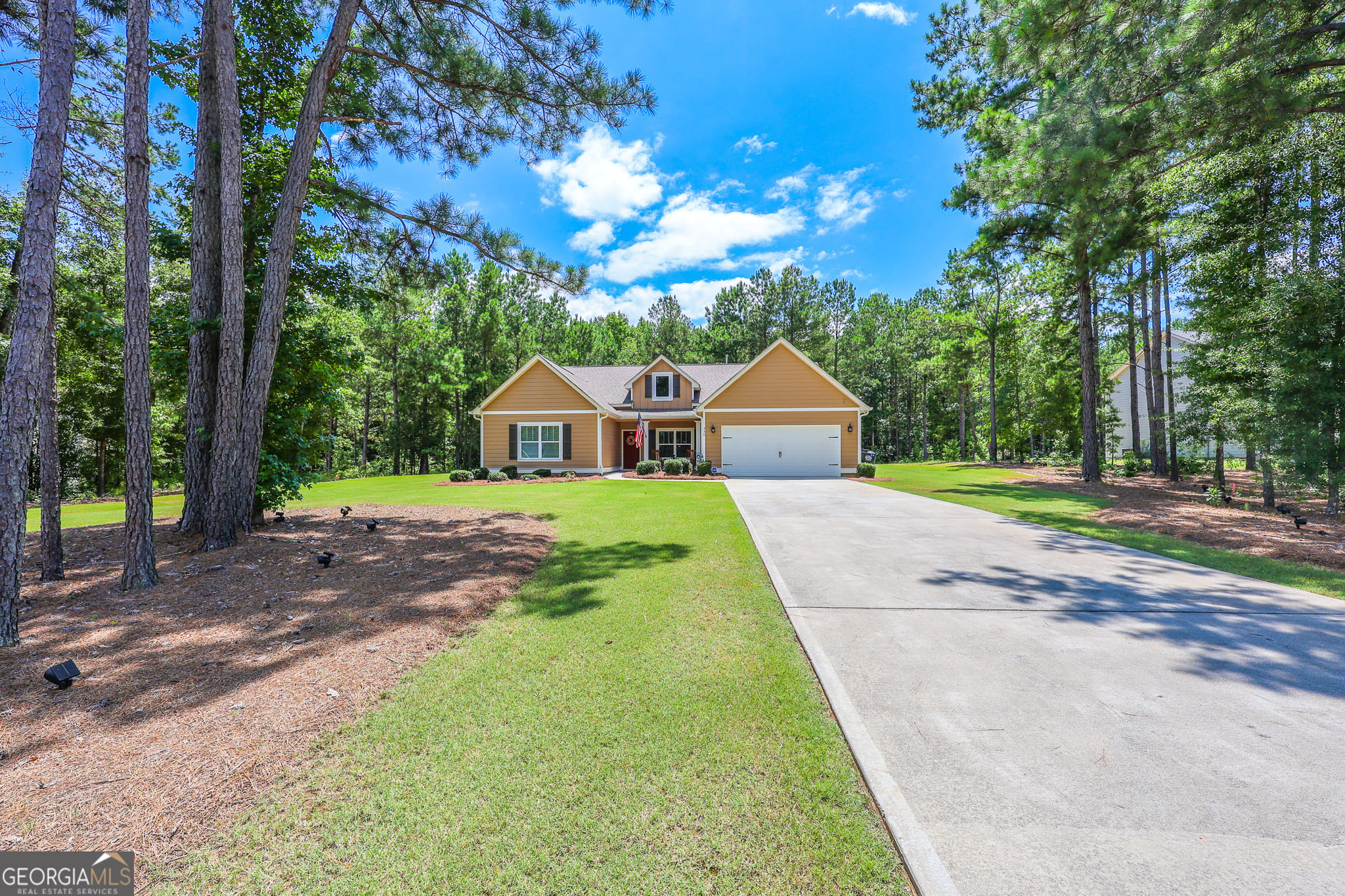 330 Fenwick Farms Dr, LaGrange, GA 30241