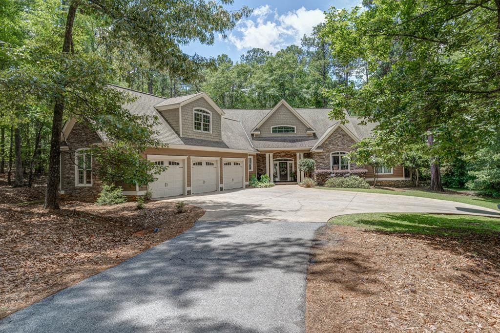 117 Fox Ct, Pine Mountain, GA 31822
