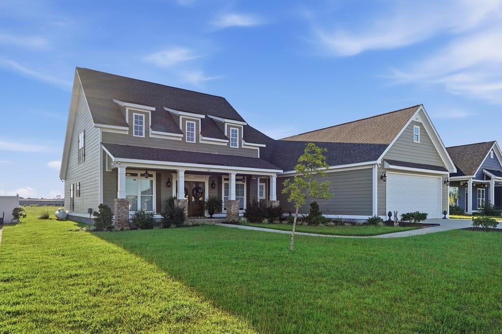 107 Hillgrove Ln, Leesburg, GA 31763