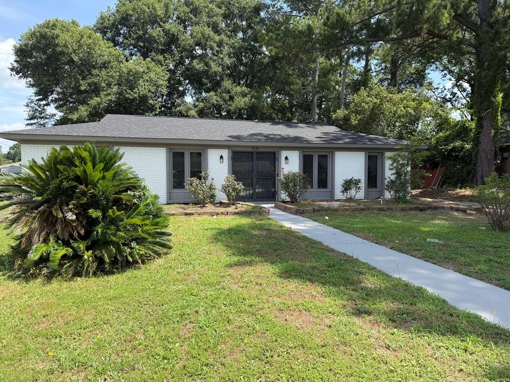 3725 Montrose Dr, Columbus, GA 31906