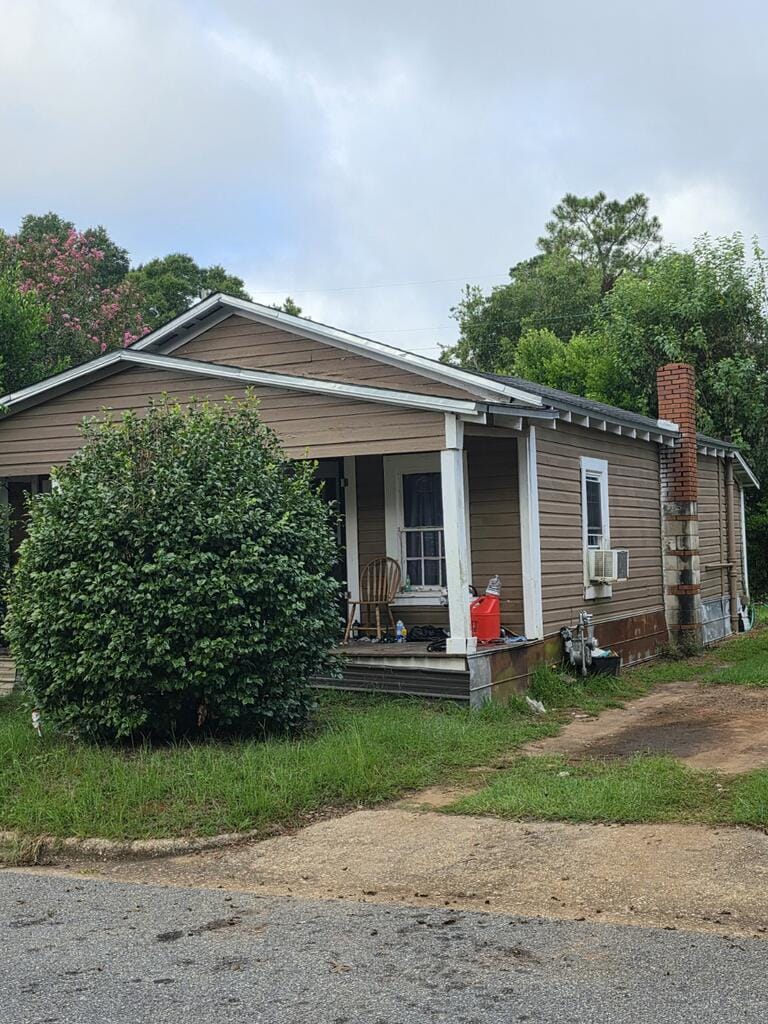 1213 S Van Buren St, Albany, GA 31701