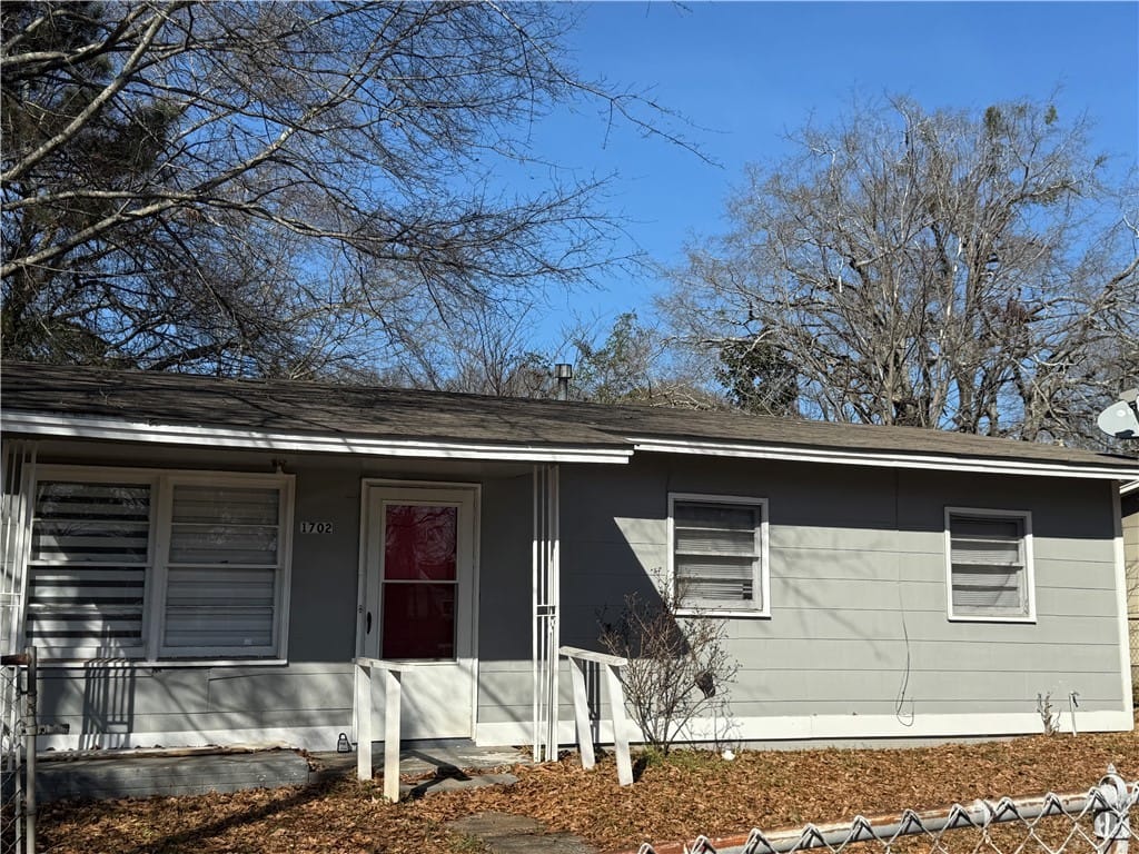 1702 4th, Opelika, AL, 36081
