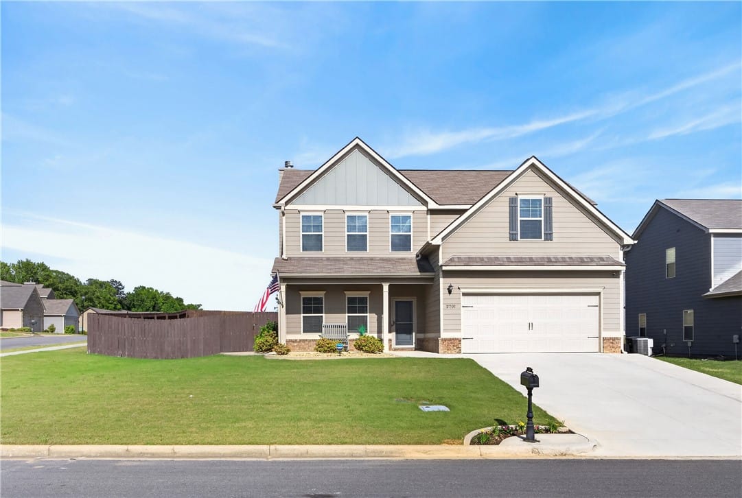 2701 Heather Place, Opelika, AL, 36804 — Photo 2