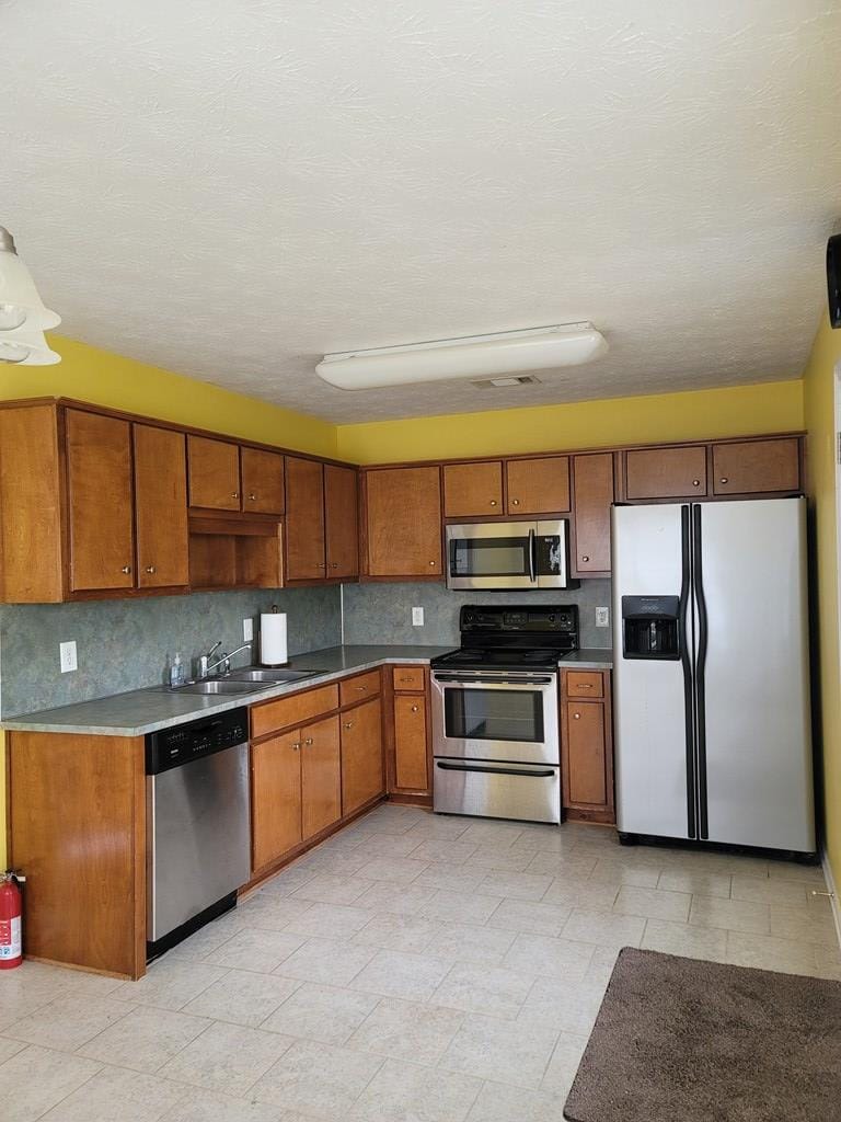 34 Lake Court, Phenix City, AL, 36870 — Photo 2