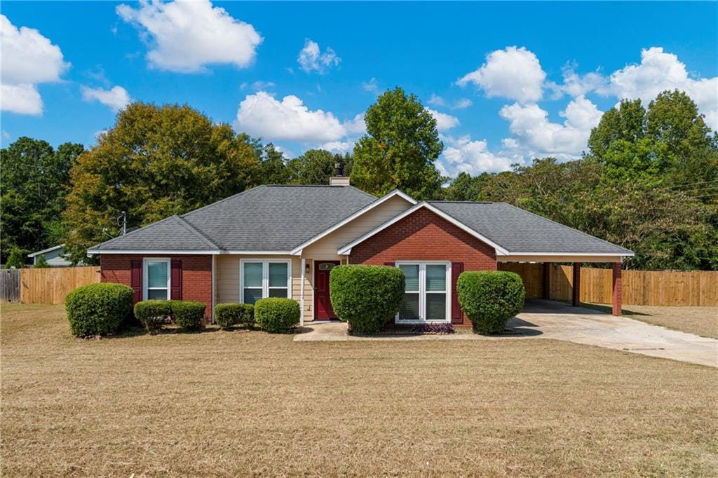 10 Running Bear, Smiths Station, AL, 36877