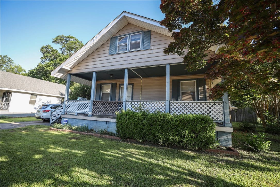 2304 3RD, OPELIKA, AL, 36801 — Photo 1