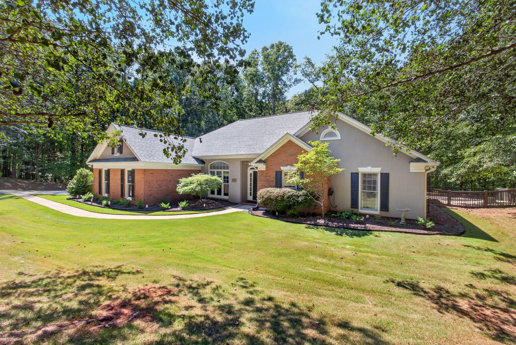 387 Rocky Shoals Dr, Midland, GA 31820