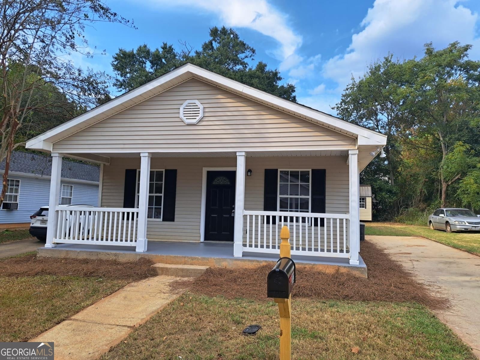 202 Parker Ln, LaGrange, GA 30240