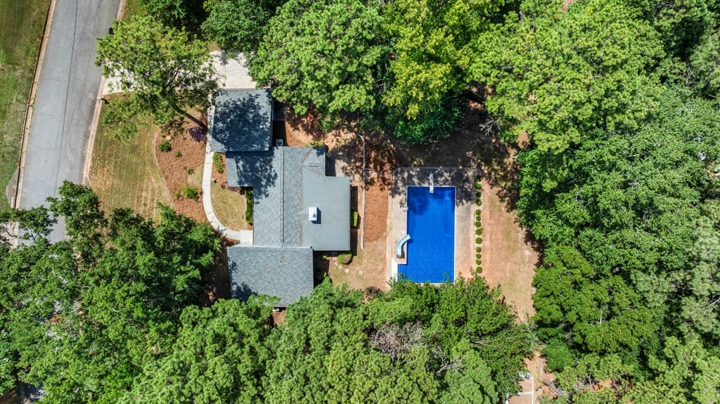 7665 Edgewater Dr, Columbus, GA 31904