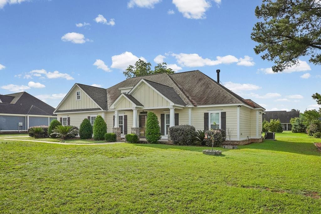 128 Thistledown Dr, Leesburg, GA 31763