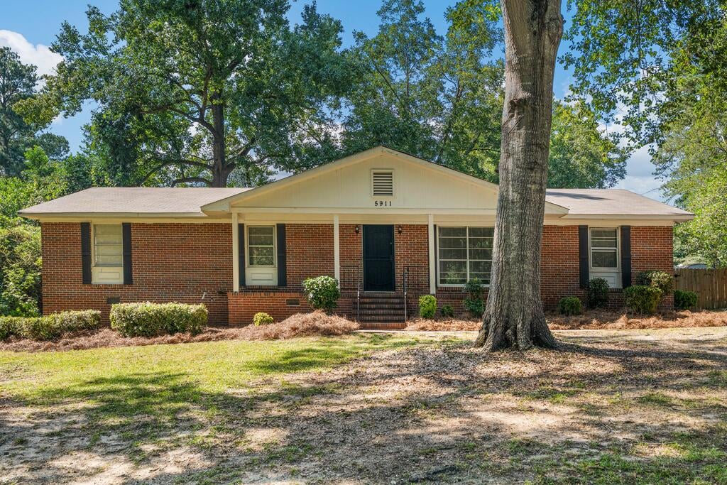 5911 Bishop Dr, Columbus, GA 31909