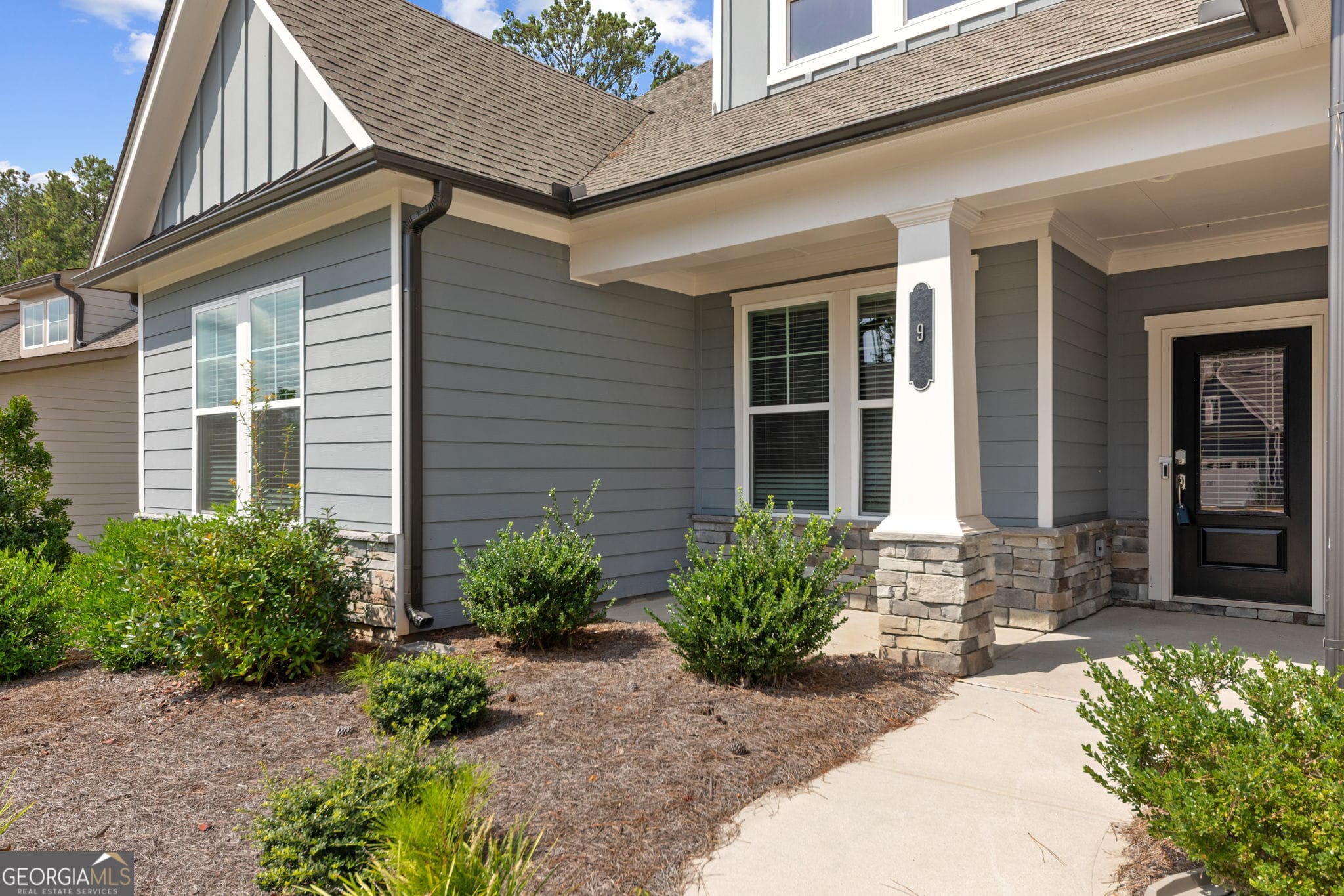 9 Foothills Trl, Sharpsburg, GA 30277