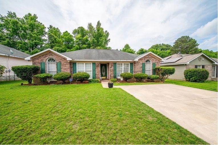 5286 Kingsberry St, Columbus, GA 31907