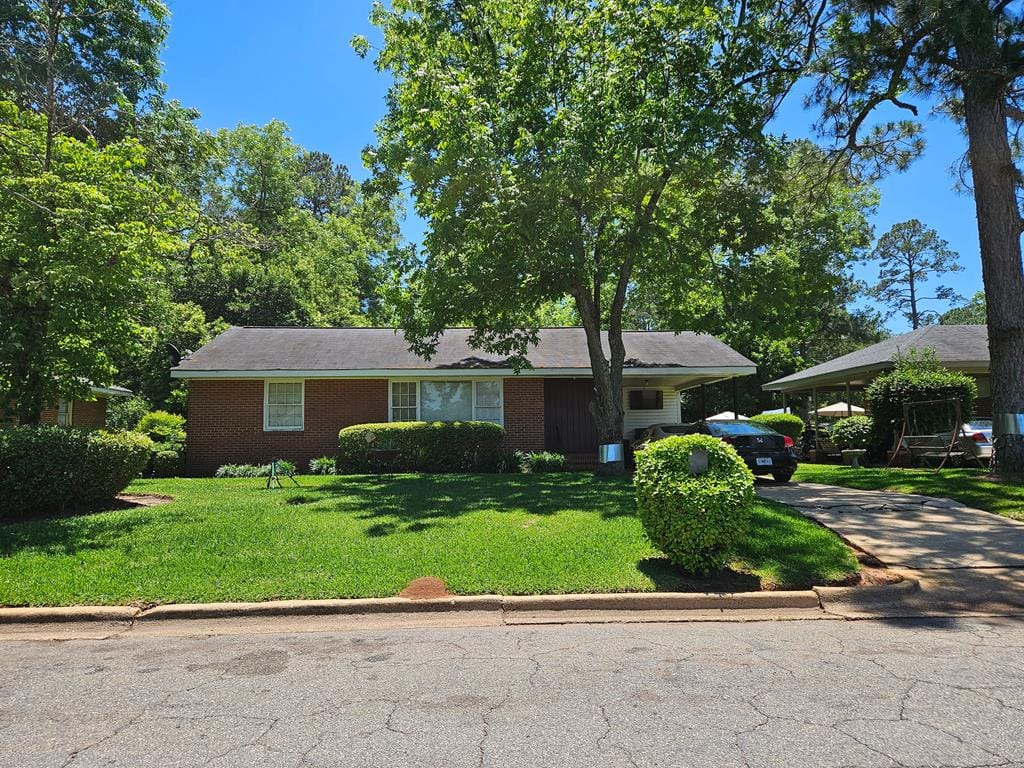 1718 Greenvale Road, Albany, GA, 31707