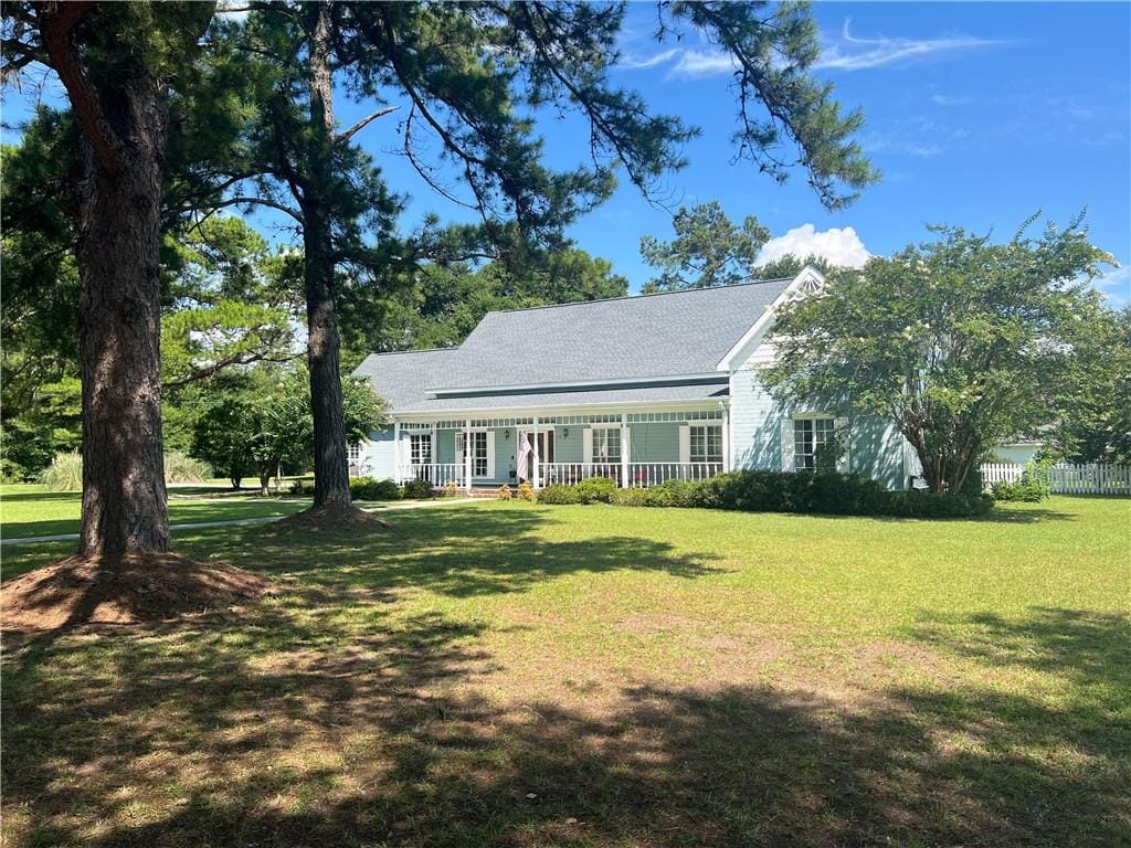 118 Sunrise Dr, Eufaula, AL 36027