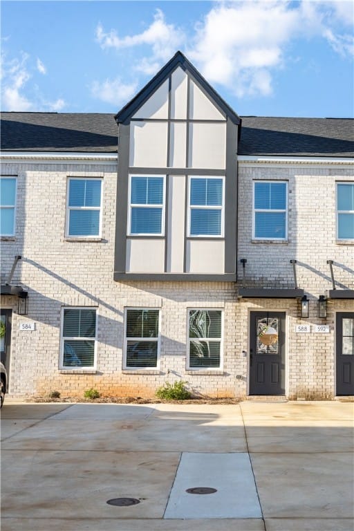 588 Waterpoint Way, Opelika, AL, 36801