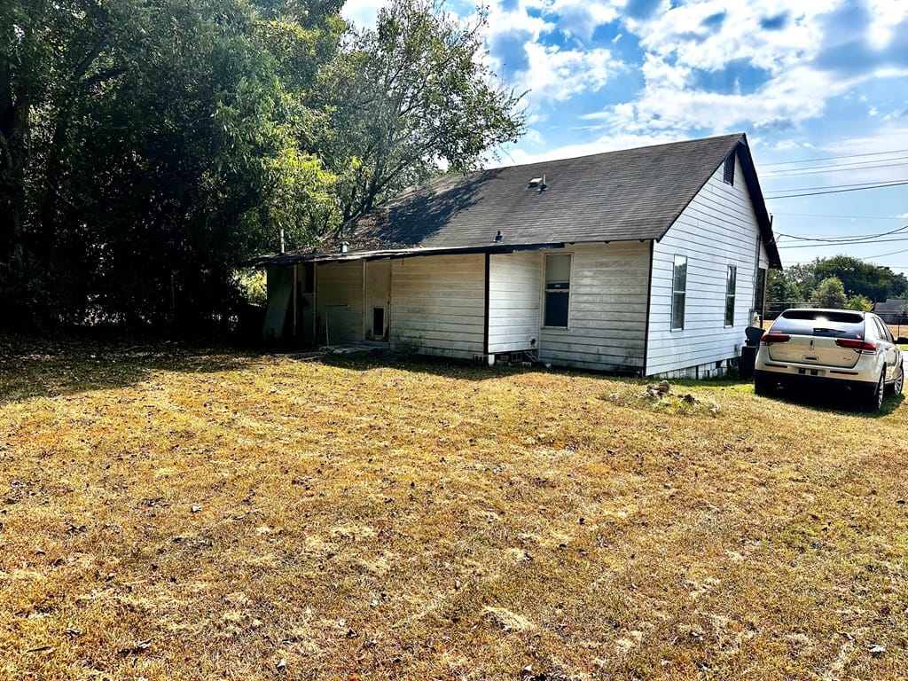 804 N Railroad St, Phenix City, AL 36867, USA — Photo 2