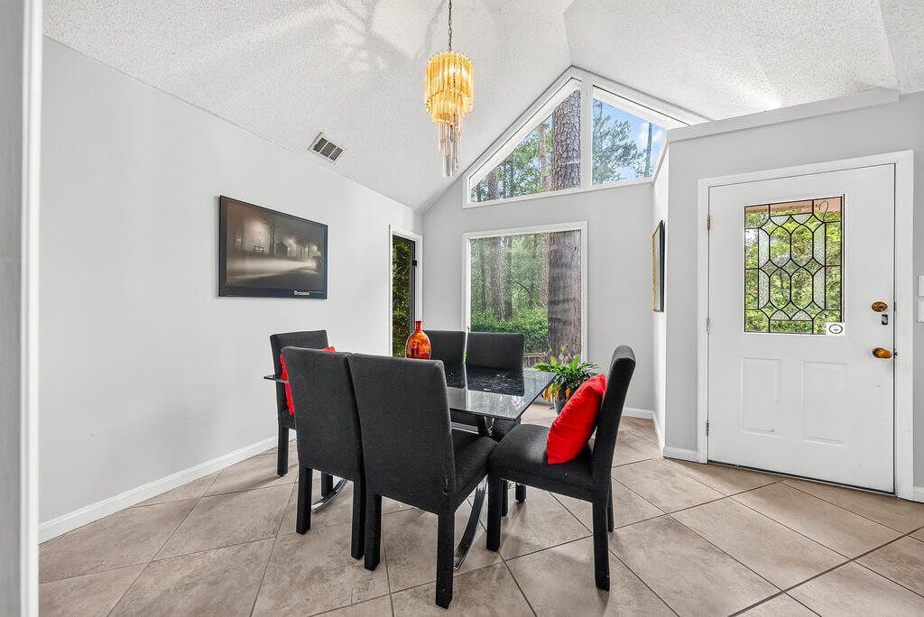 10 Stonewood Ct, Columbus, GA 31904