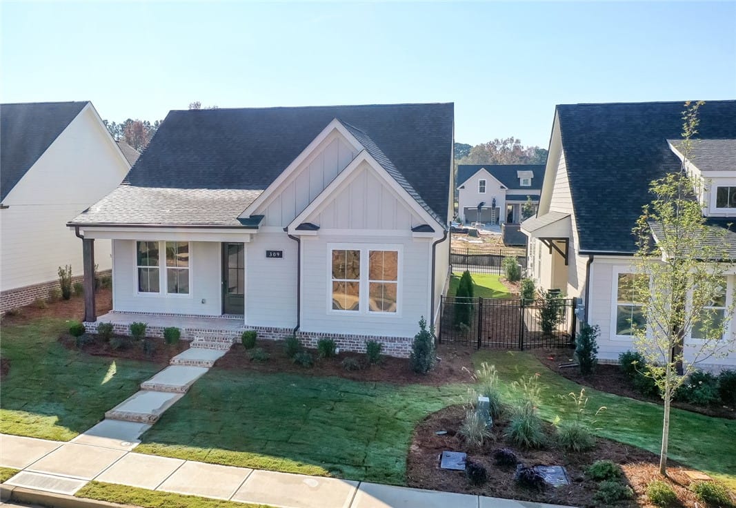 309 Coscoroba Road, Auburn, AL, 36832