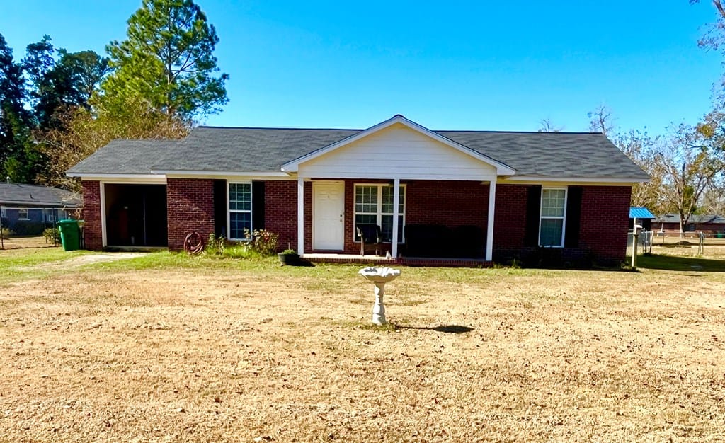121 Church St., N.E., Baconton, GA, 31716