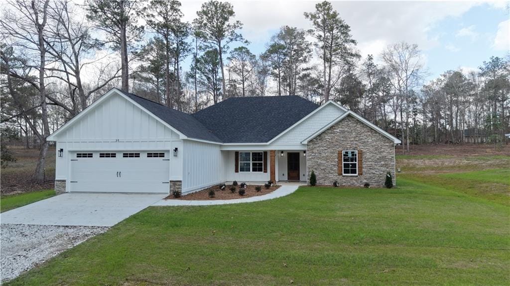 39 Glenhaven Rd, Phenix City, AL 36869