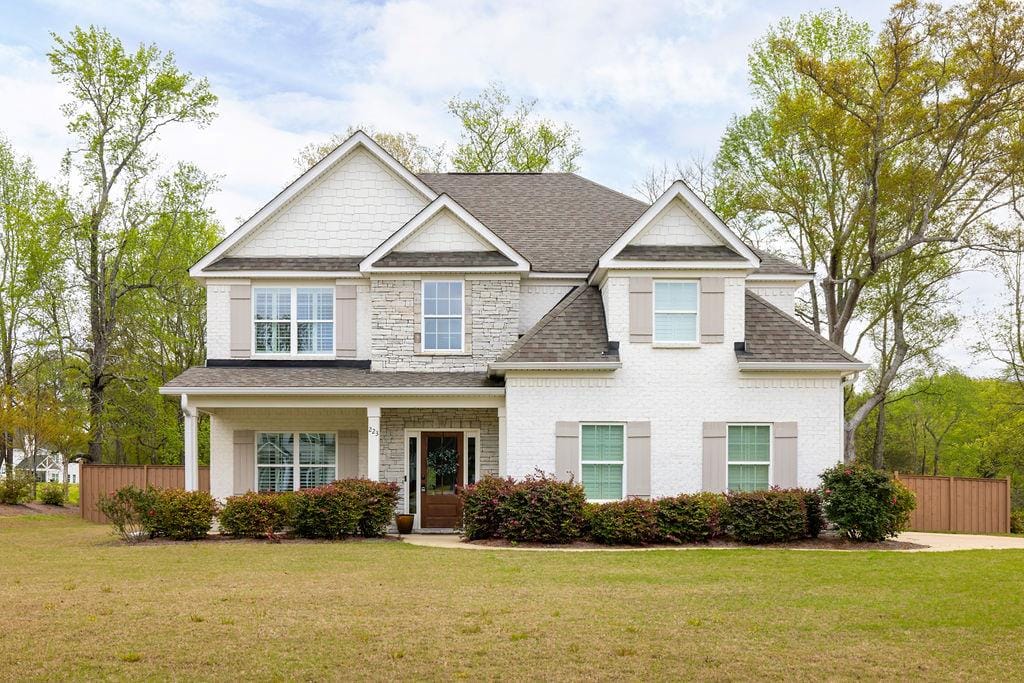 223 Maple Lakes Drive, Cataula, GA, 31804-3471