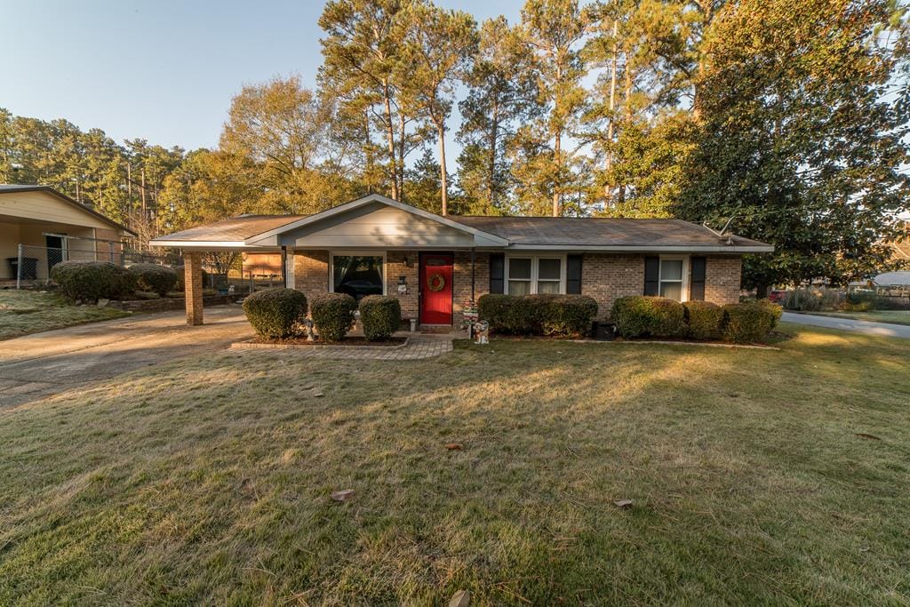6225 King William Drive, Columbus, GA, 31909
