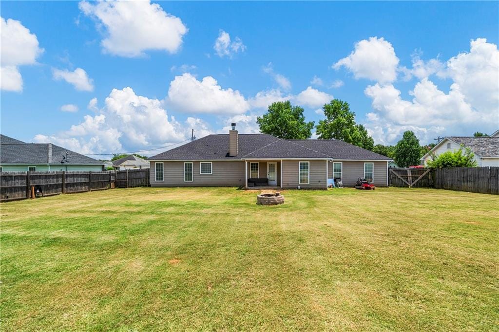43 Honeysuckle Way, Fort Mitchell, AL 36856