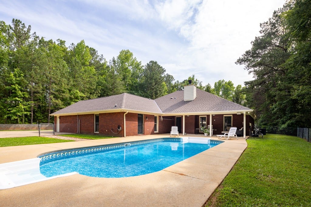 13939 Ga Highway 0315, Cataula, GA, 31804, Rear of home and pool