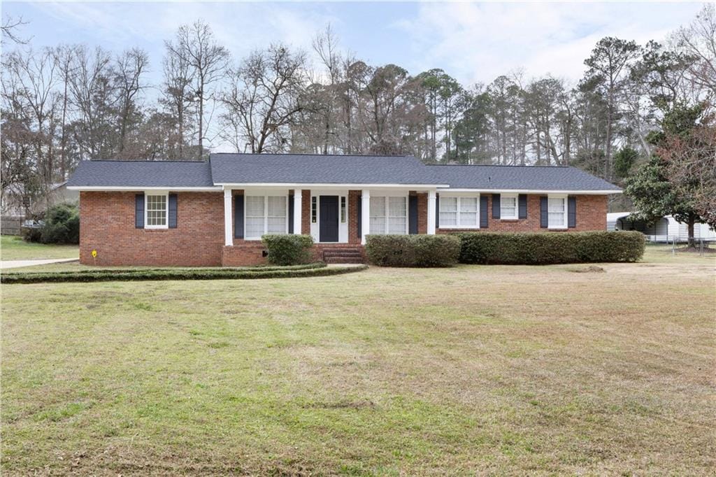 579 Dover Place, Smiths Station, AL, 36877