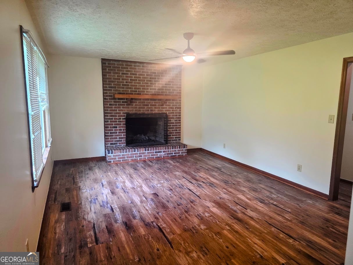 128 Hillview Dr, Thomaston, GA 30286