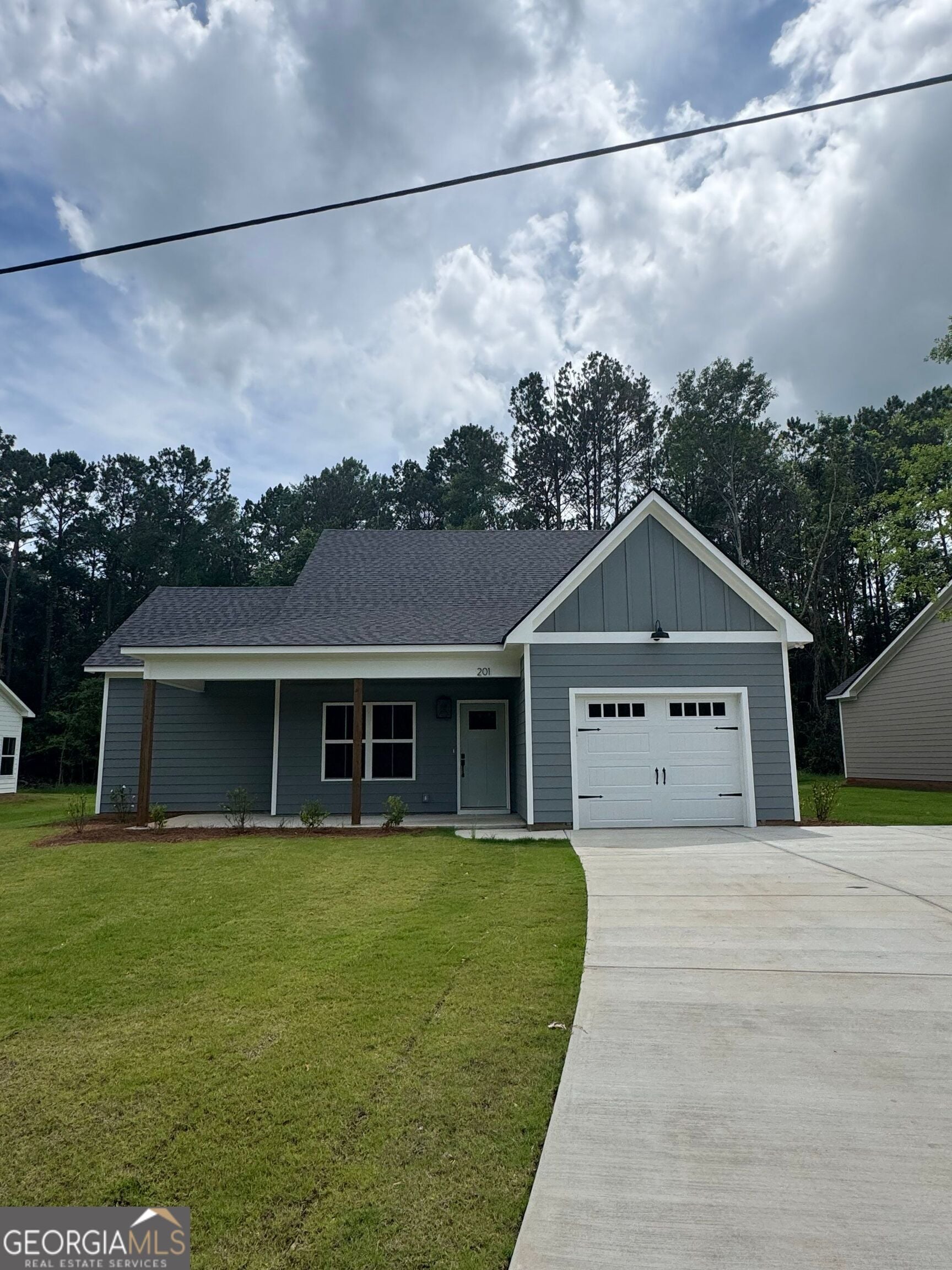 201 Oak Ave, Pine Mountain, GA 31822