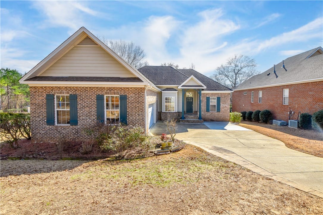 866 Stanton Drive, Auburn, AL, 36830