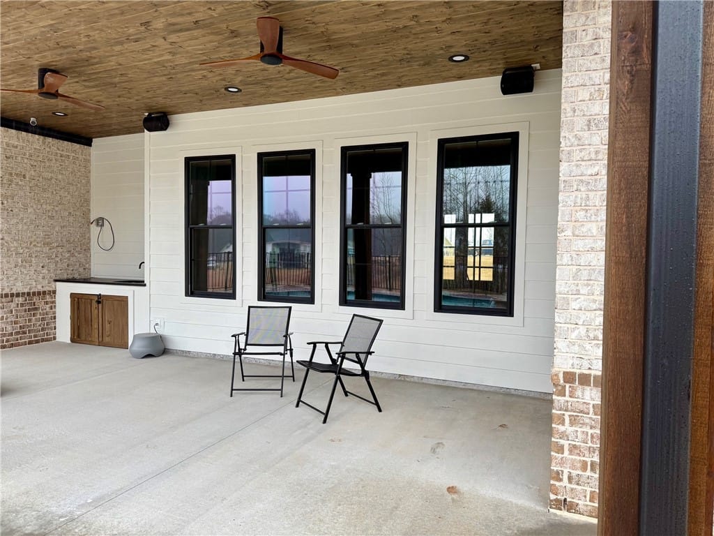 3608 TYLER, Opelika, AL, 36801 — Photo 3