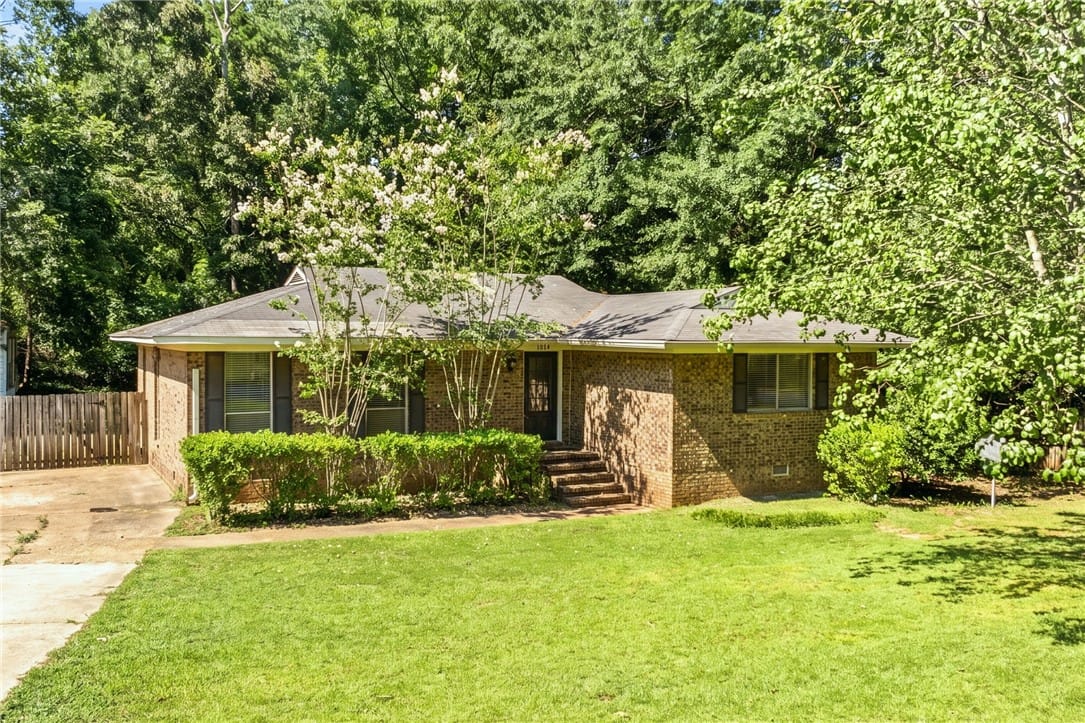 1115 Drew Ln, Auburn, AL 36830